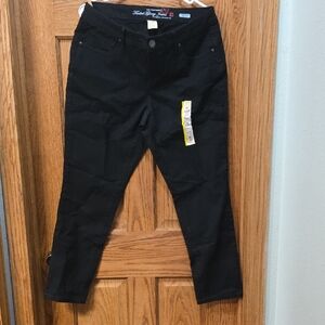 Faded Glory Women's Black Ankle Jeans